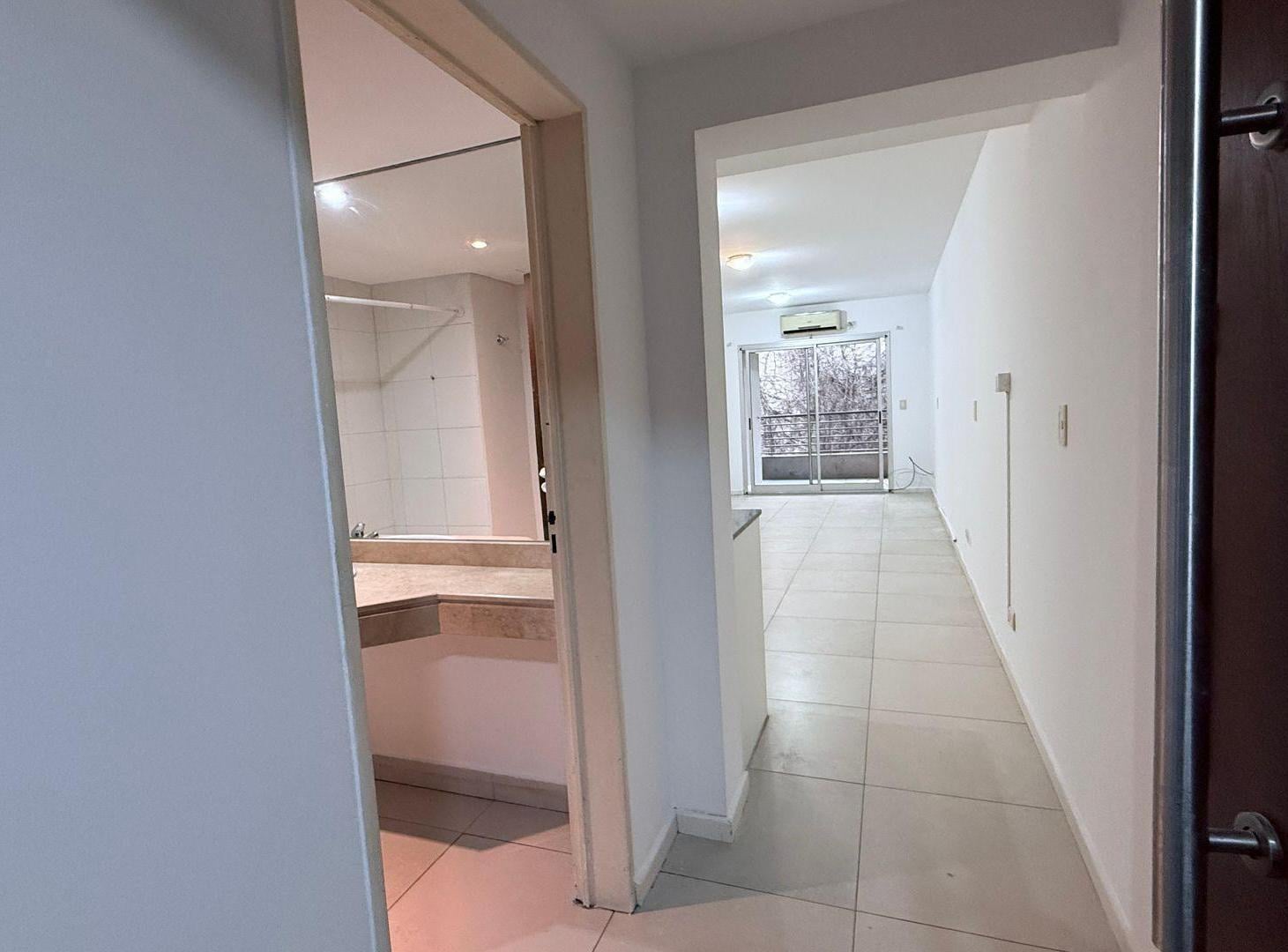 Foto de Alquiler Mono full amenities balcón con parrilla, imagen 3