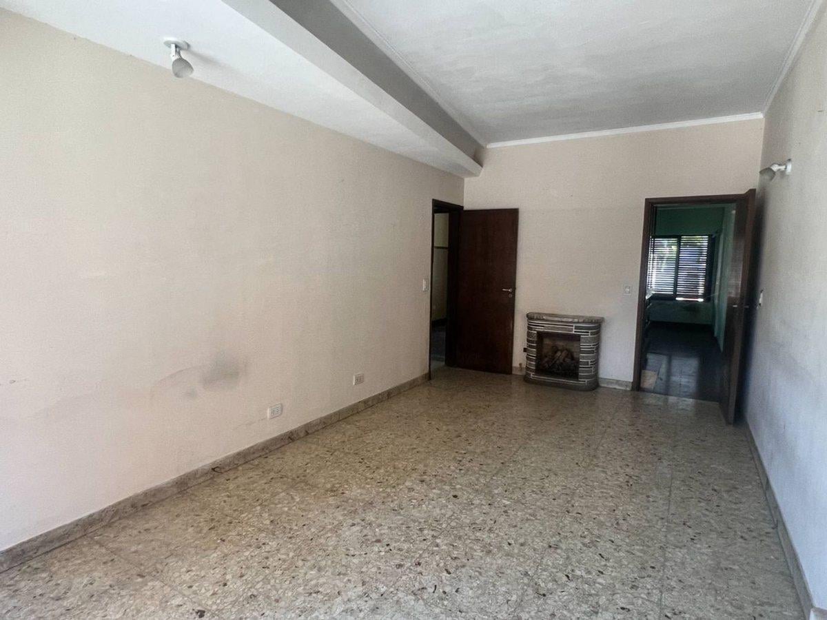 Foto de PH 4 amb al frente VENTA, con terraza en CASEROS, imagen 2