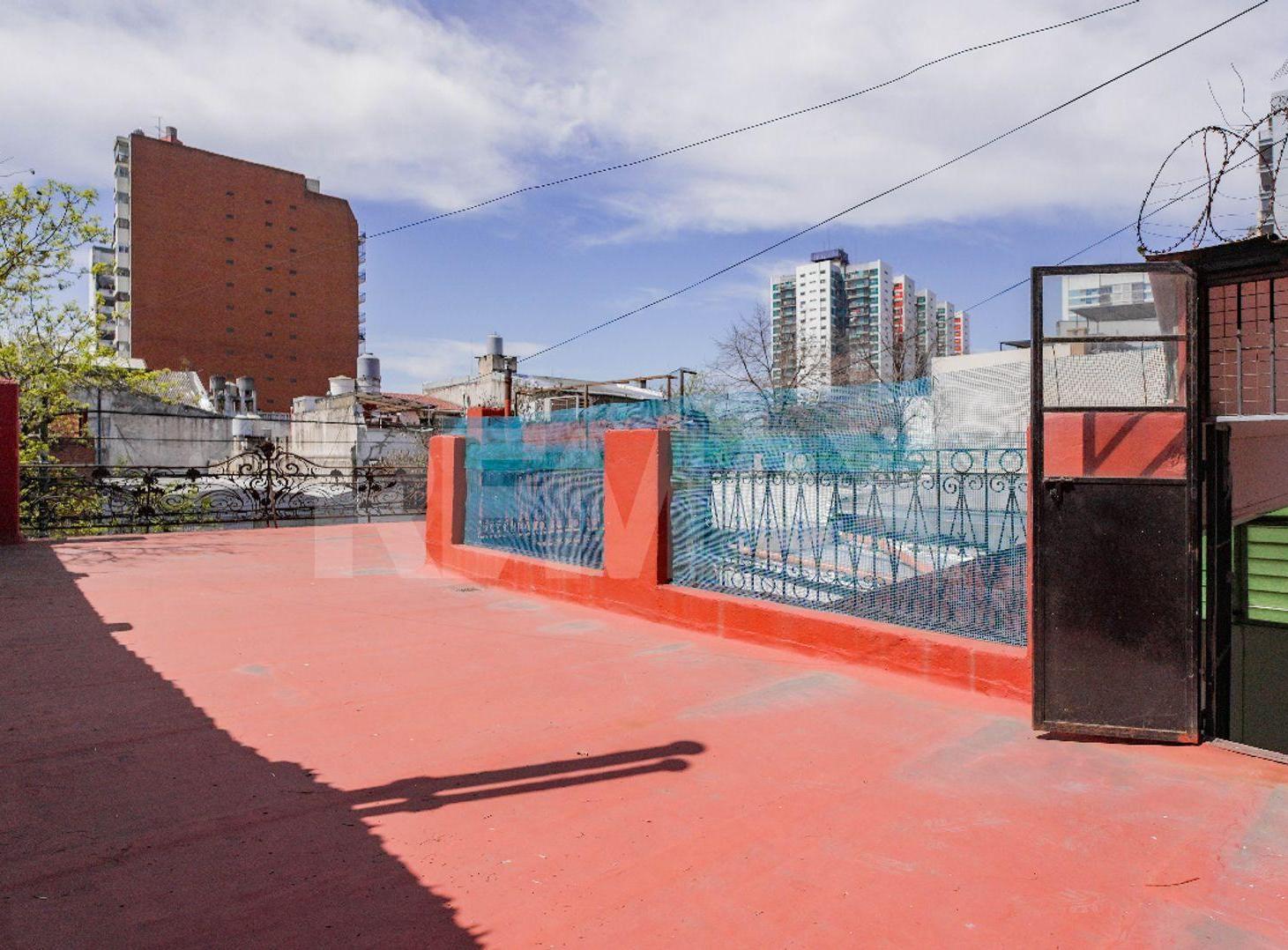 Foto de VENTA PH SAN CRISTOBAL - 4 AMBIENTES CON TERRAZA, imagen 3