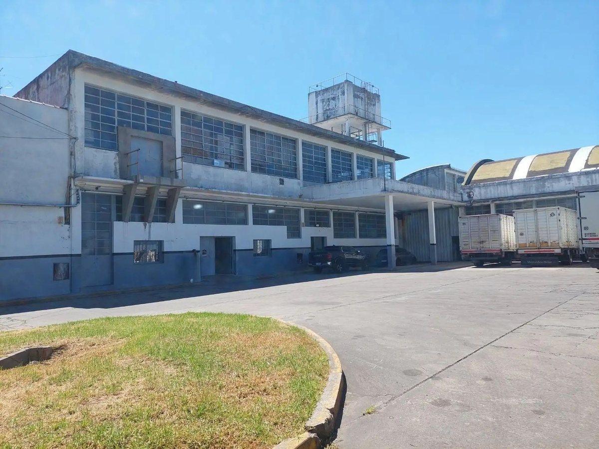 Foto de VENTA NAVE INDUSTRIAL CON LOGISTICA, imagen 2