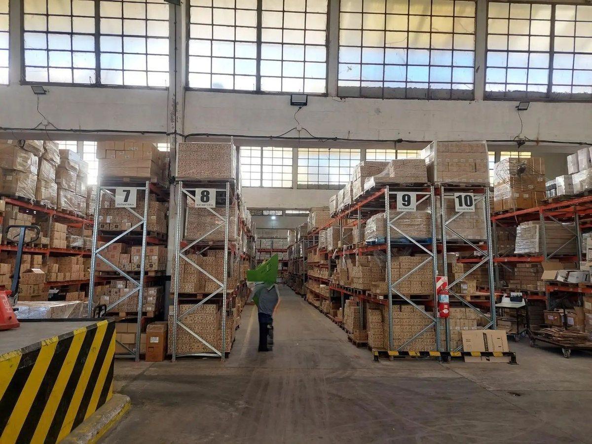 Foto de VENTA NAVE INDUSTRIAL CON LOGISTICA, imagen 3