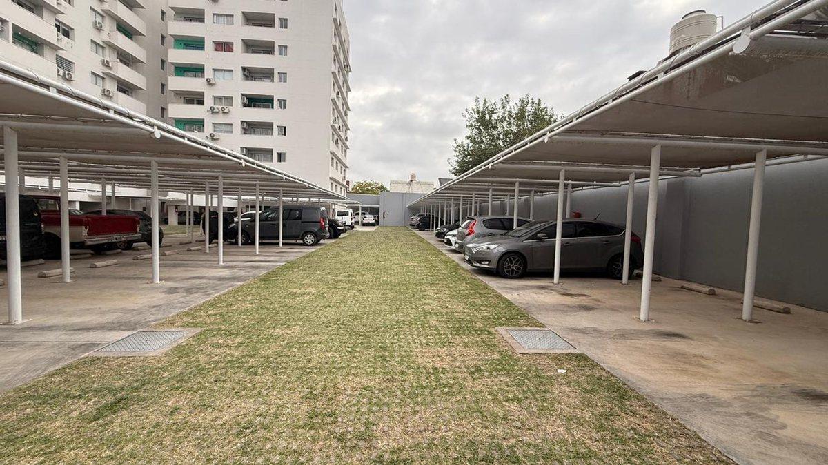 Foto de Venta Cochera en Spazio Golf Villa Raffo, imagen 2