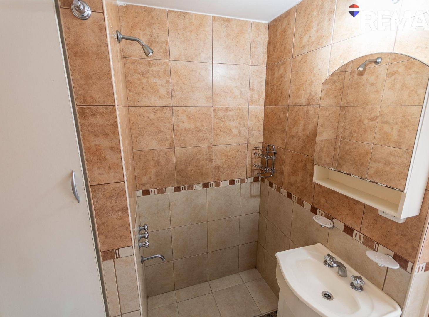 Foto de VENTA MONOAMBIENTE CON COCHERA - LUGANO, imagen 5