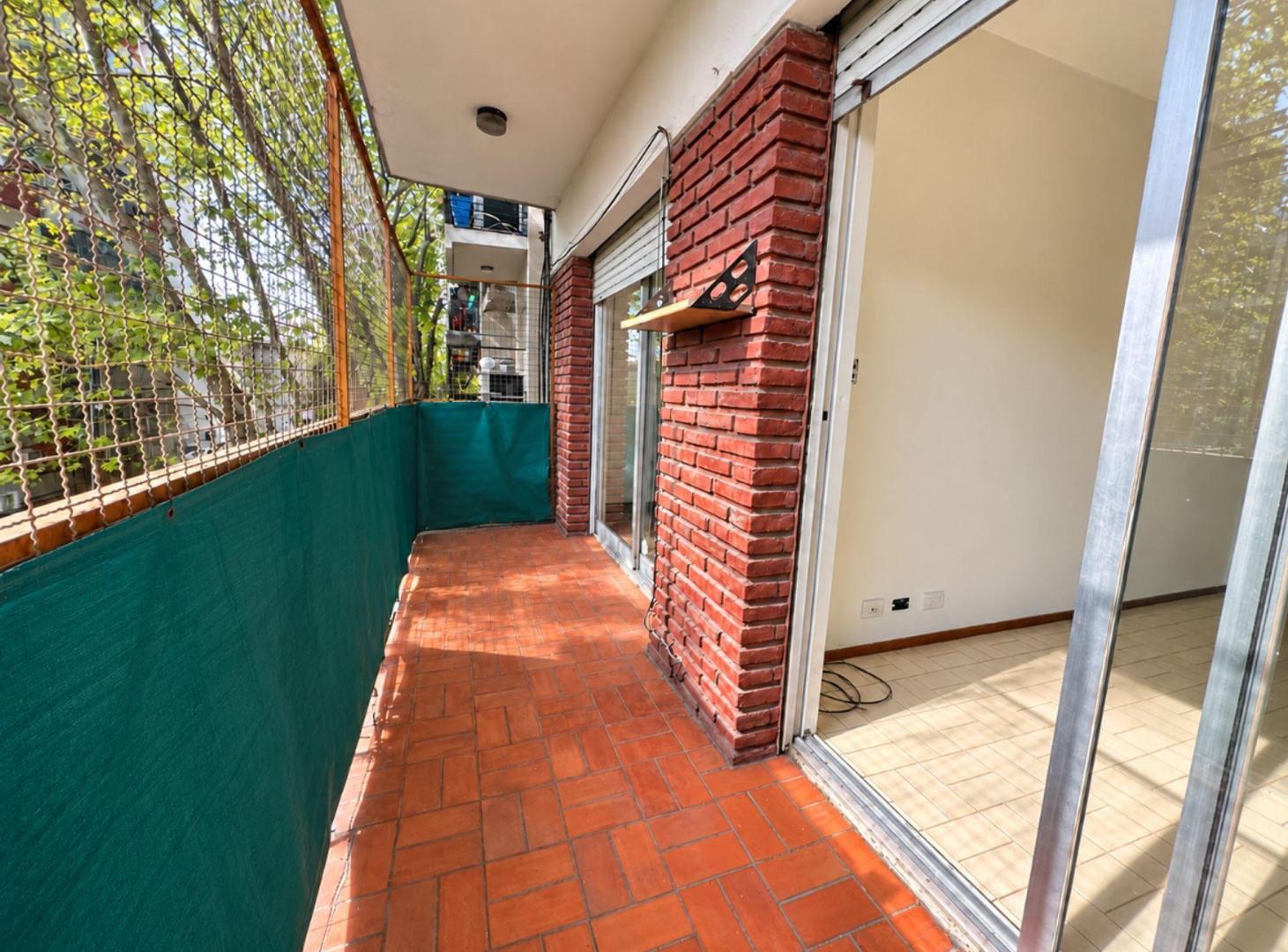 Foto de Venta dos ambientes con balcón y amplia cocina, imagen 5