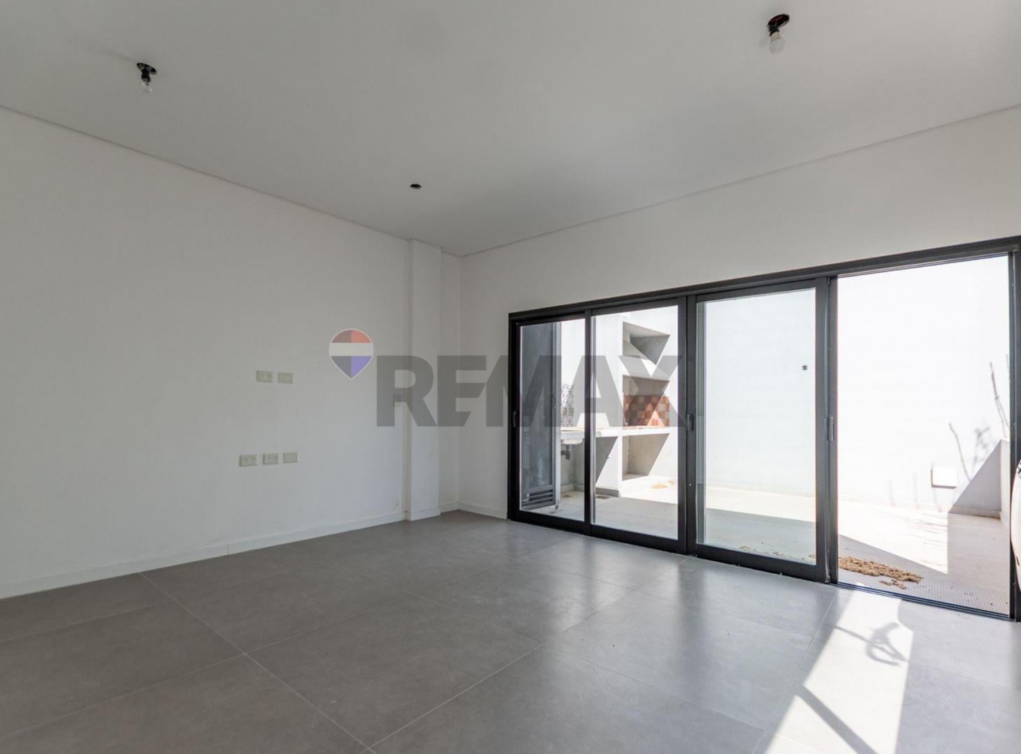 Foto de VENTA PH 3 AMB FRENTE PLAYROOM TERRAZA PATERNAL, imagen 3