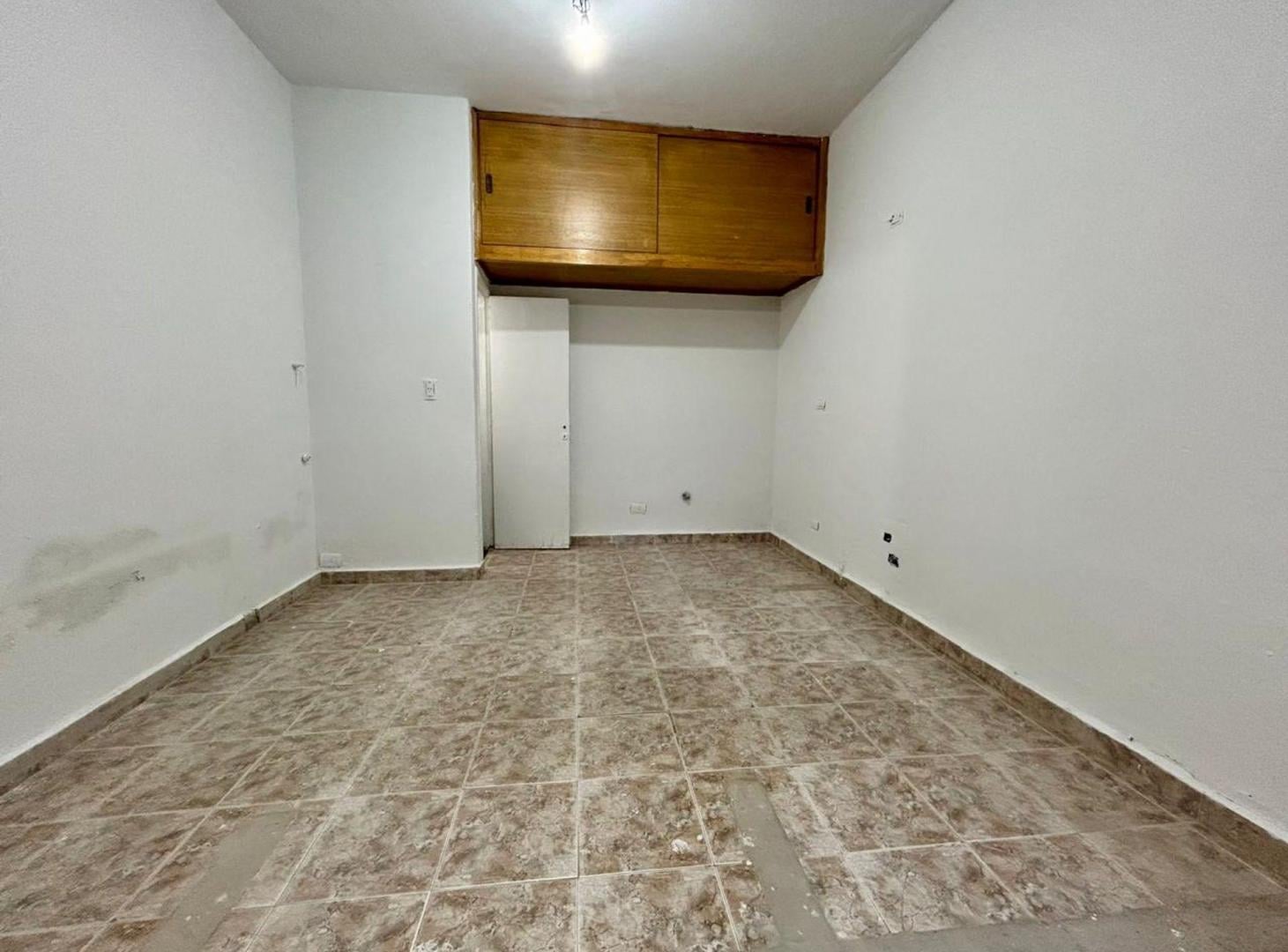Foto de LOCAL EN VENTA - VILLA SANTA RITA. CABA, imagen 4