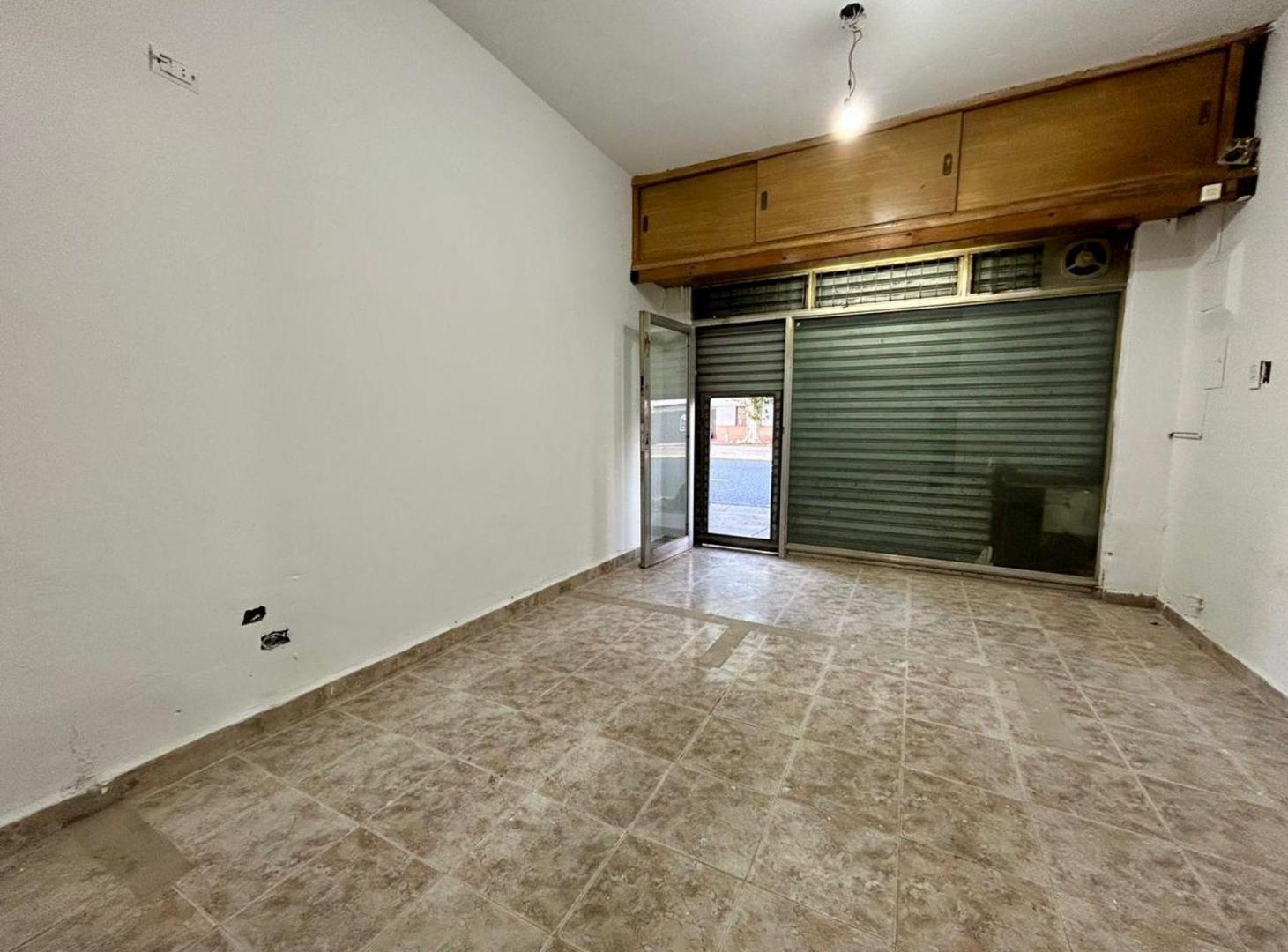 Foto de LOCAL EN VENTA - VILLA SANTA RITA. CABA, imagen 1