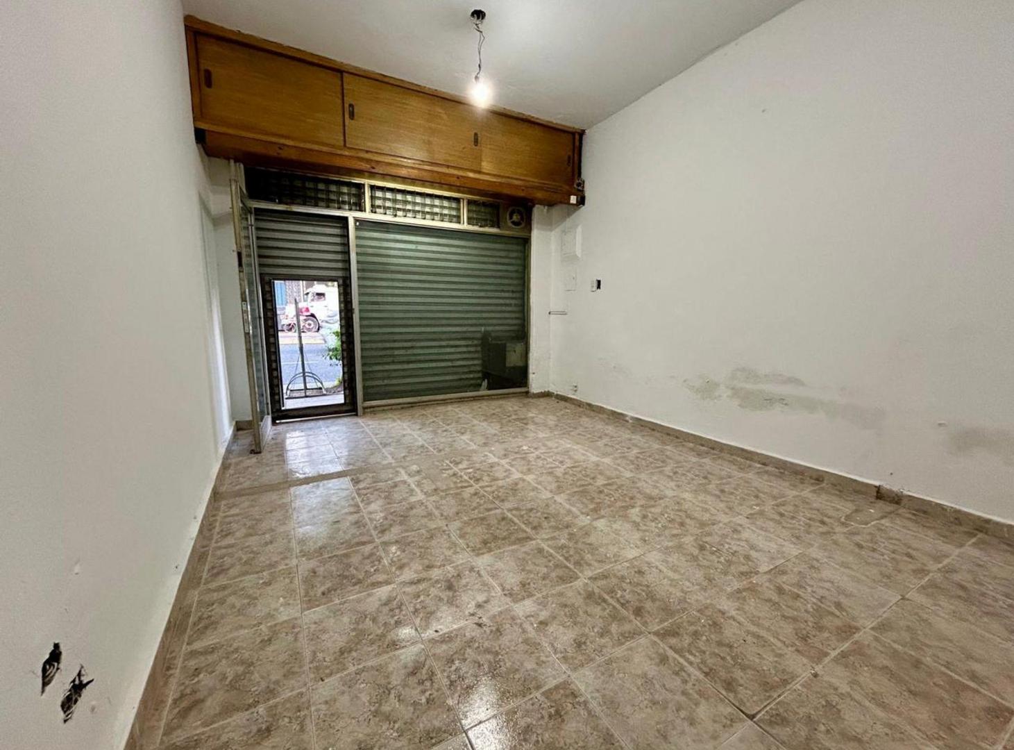 Foto de LOCAL EN VENTA - VILLA SANTA RITA. CABA, imagen 3