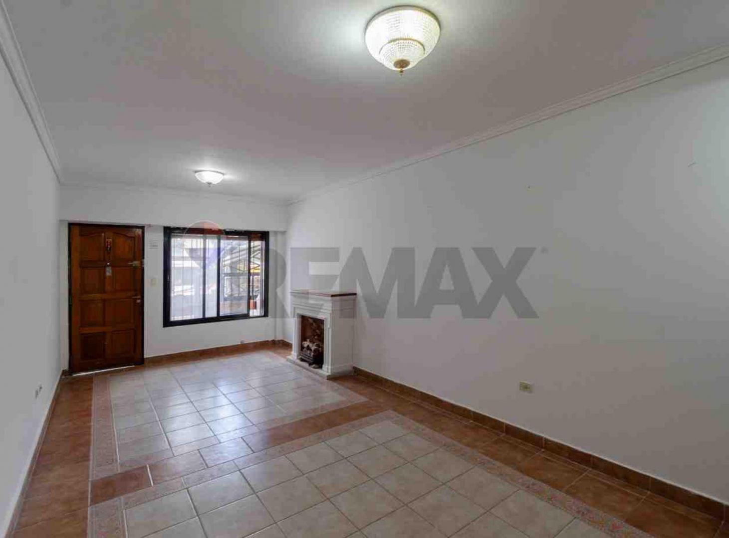 Foto de VENTA PH TIPO CASA 4 AMB PARQUE PATRICIOS COCHERA, imagen 3