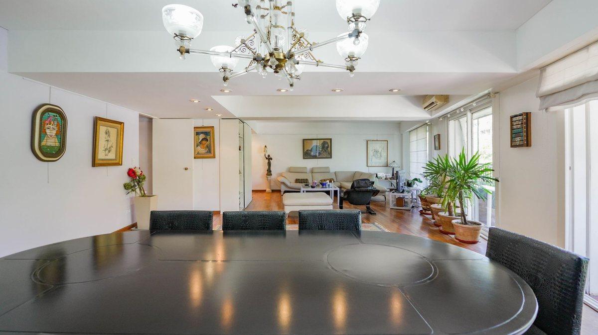 Foto de VENTA DEPTO. 5 AMBIENTES EN BELGRANO CON COCHERA., imagen 4