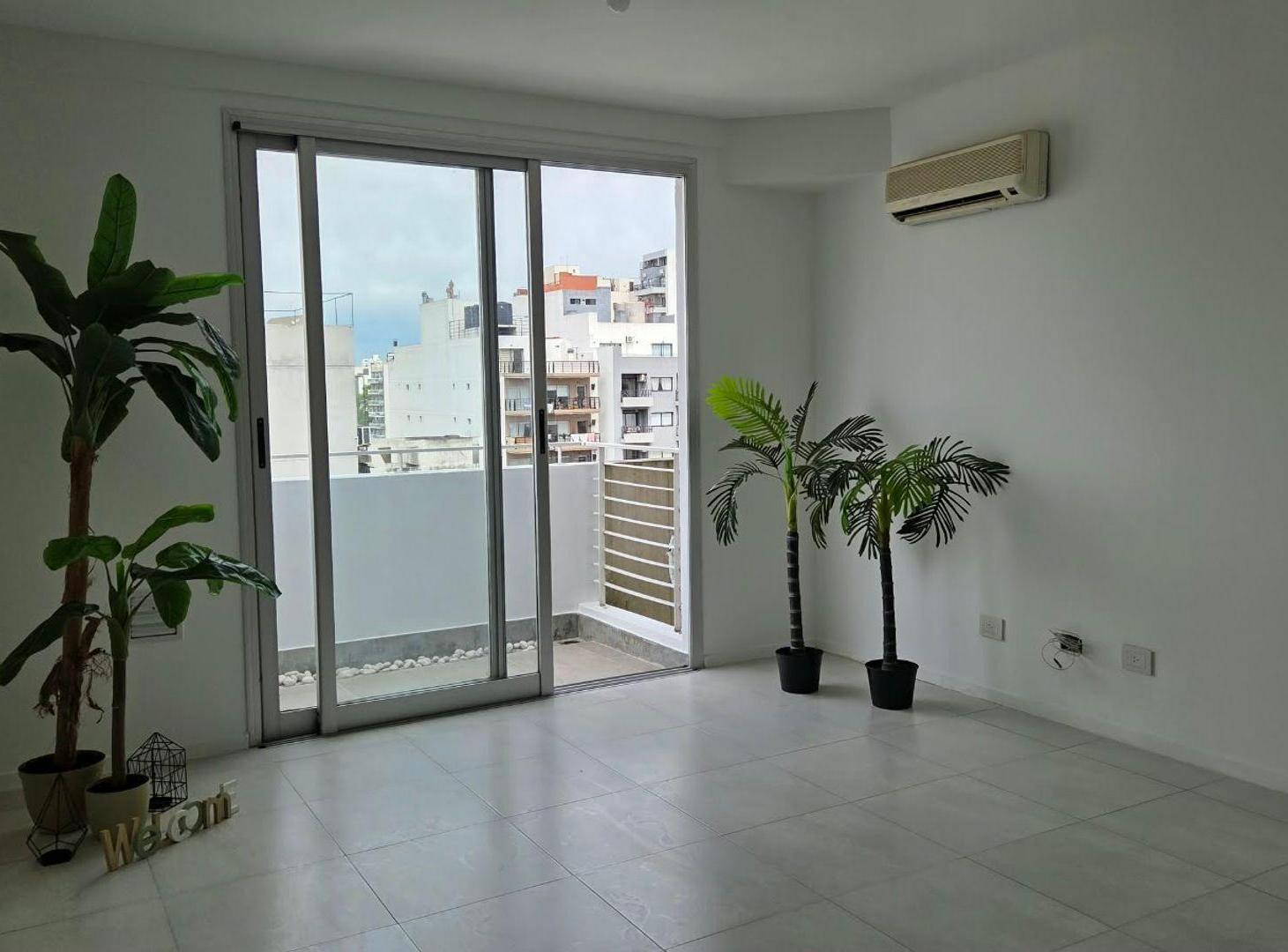 Foto de Alquiler hermoso monoambiente con balcón, imagen 1