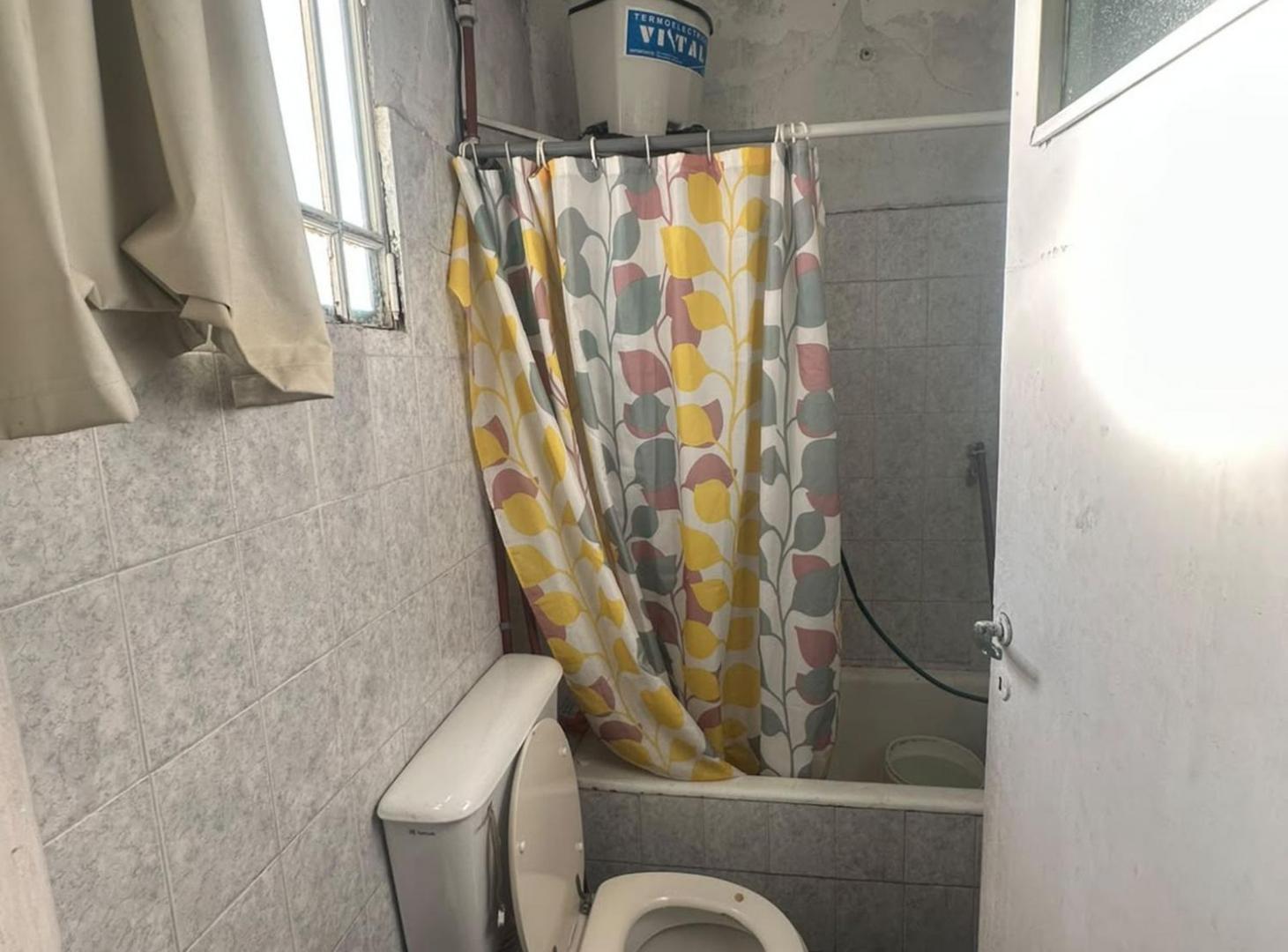 Foto de VENTA DE DPTO EN PAQRUE PATRICIOS A REFACCIONAR, imagen 3
