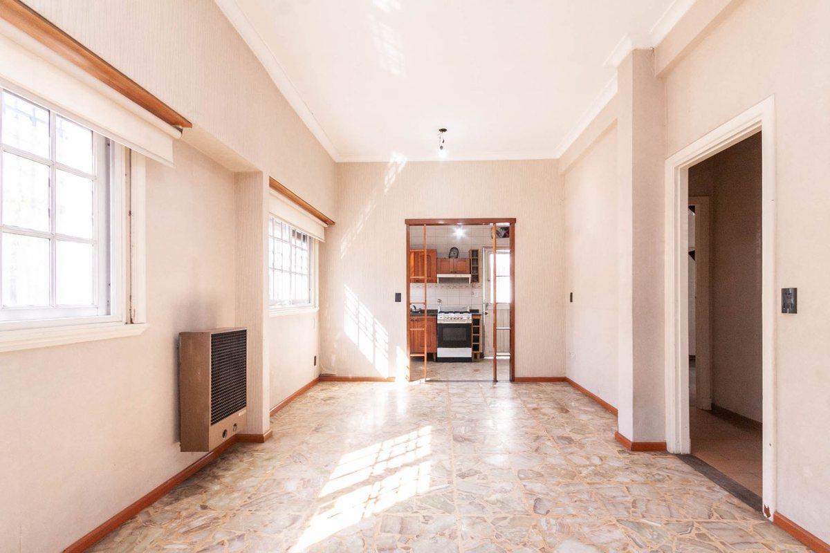 Foto de VENTA CASA 3 AMB PATIO COCHERA TERRAZA LANUS ESTE, imagen 5