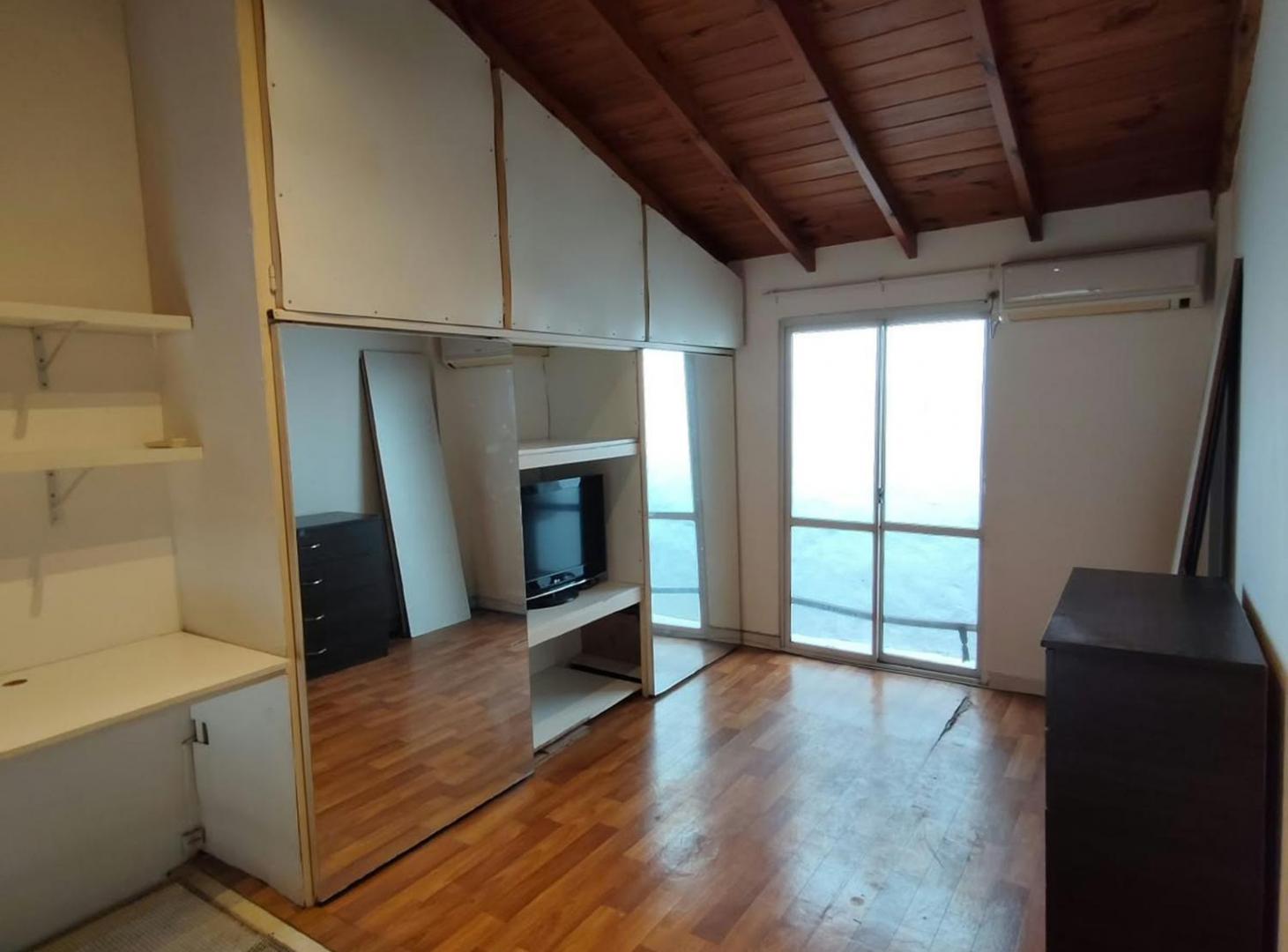 Foto de VENTA PH 2 AMBIENTES DUPLEX CON BALCON EN NUÑEZ, imagen 3