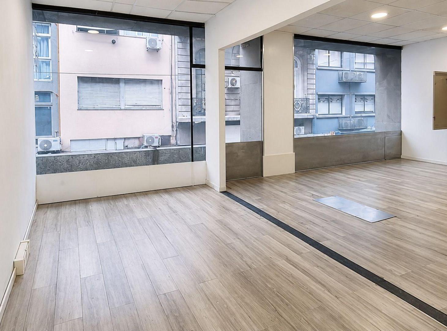 Foto de PISO 437m2 DE OFICINAS ALQUILER TUCUMAN Y FLORID, imagen 3