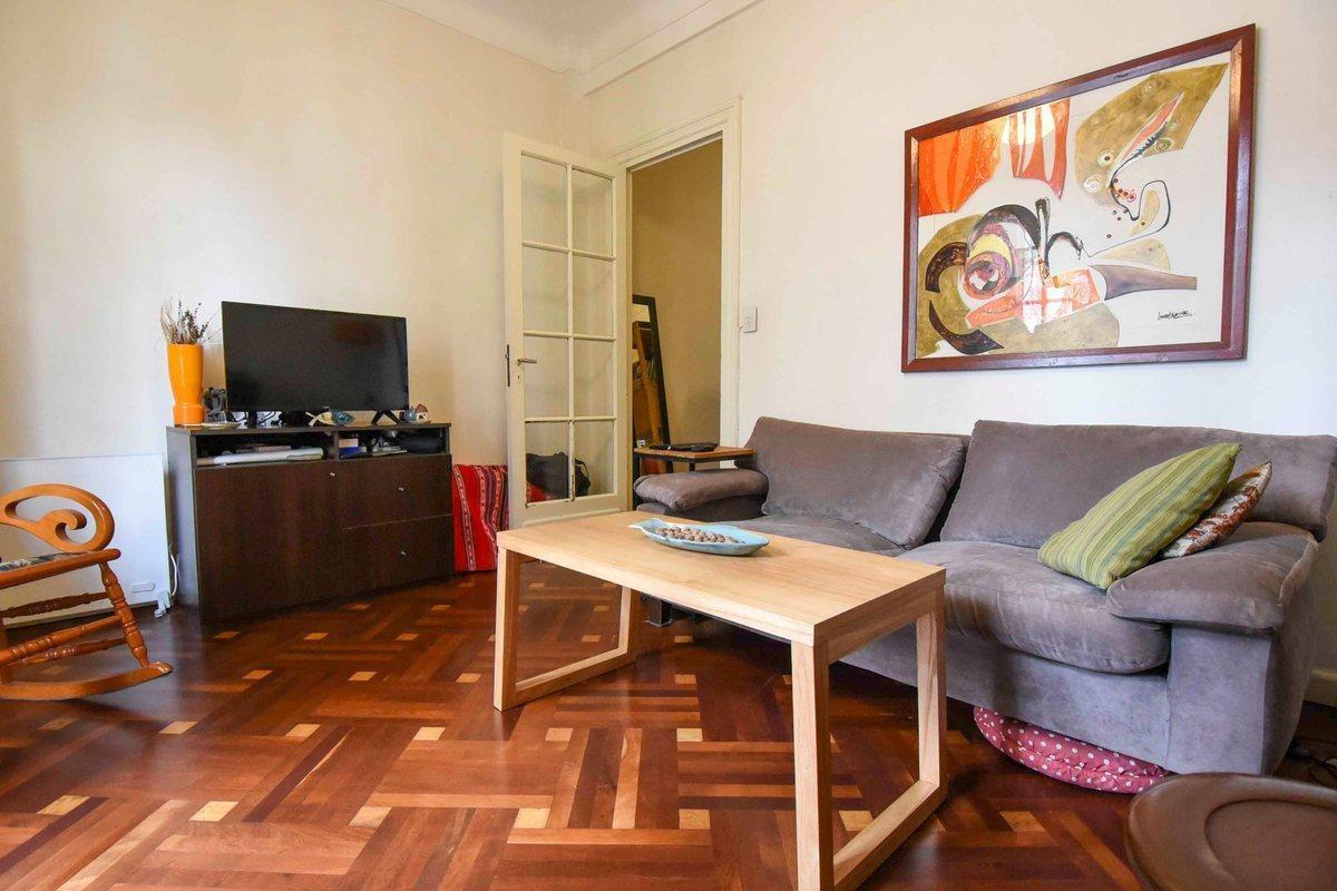 Foto de VENTA - Depto. 2 amb y medio con balcón en Almagro, imagen 1