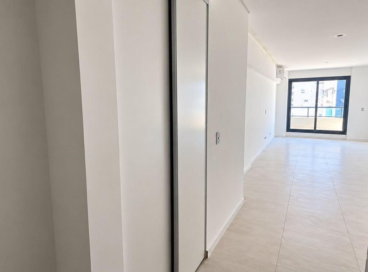 Foto de MONOAMBIENTE VENTA BELGRANO A ESTRENAR C/COCHERA, imagen 1