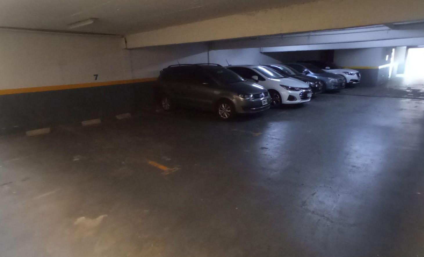 Foto de Venta Cochera Cubierta en Caballito Norte, imagen 1