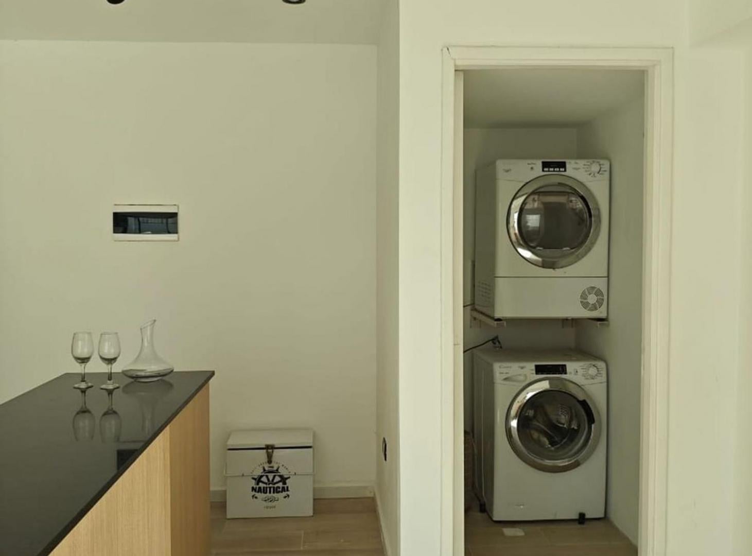 Foto de Venta Semipiso 5AMB c/Patio refaccionado | 251m2, imagen 3