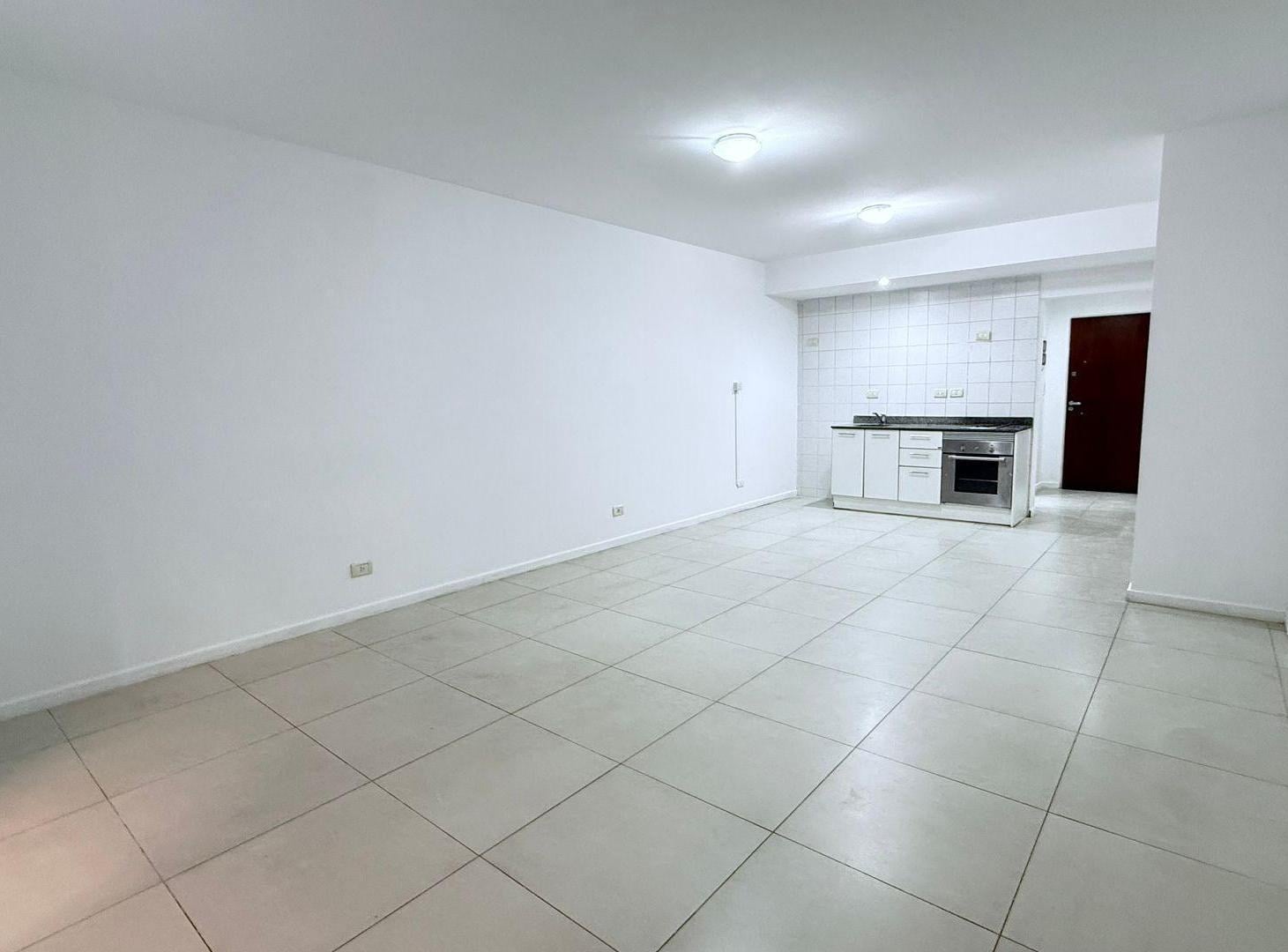 Foto de Alquiler Mono full amenities balcón con parrilla, imagen 2