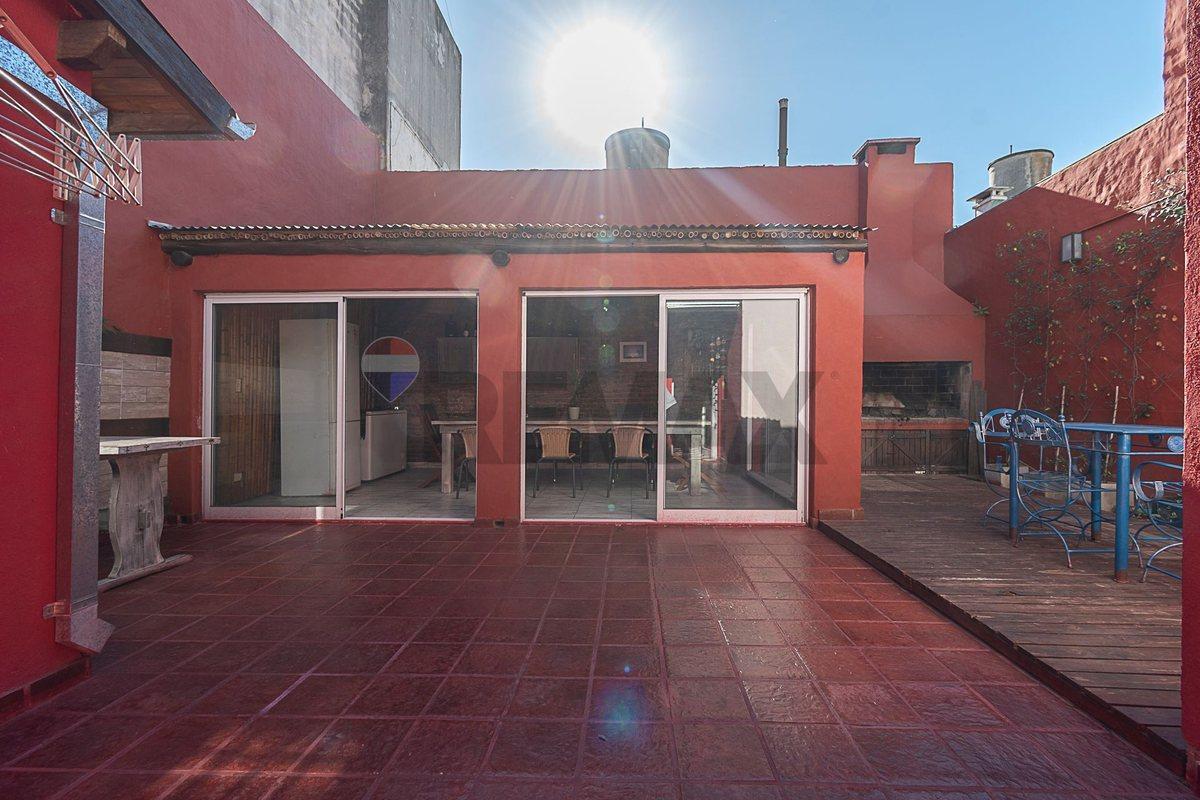Foto de Casa en venta Villa Pueyrredon + Cochera + Quincho, imagen 2
