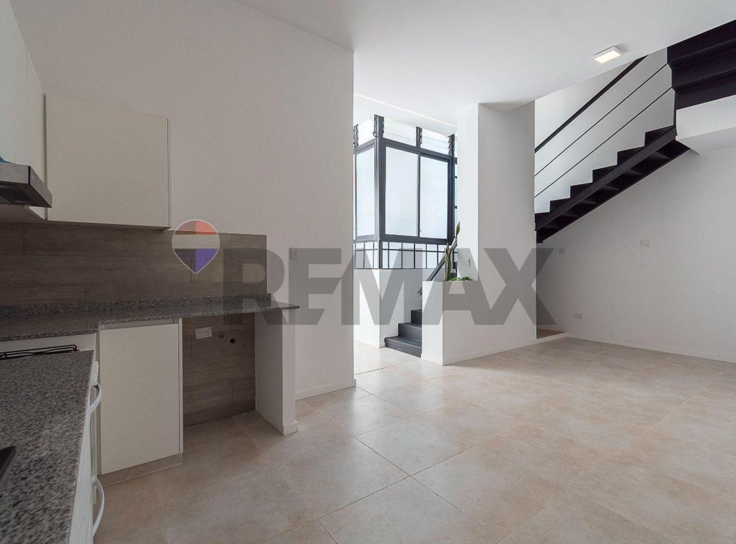 Foto de VENTA PH 3 AMB CON TERRAZA RECICLADO CABALLITO, imagen 3