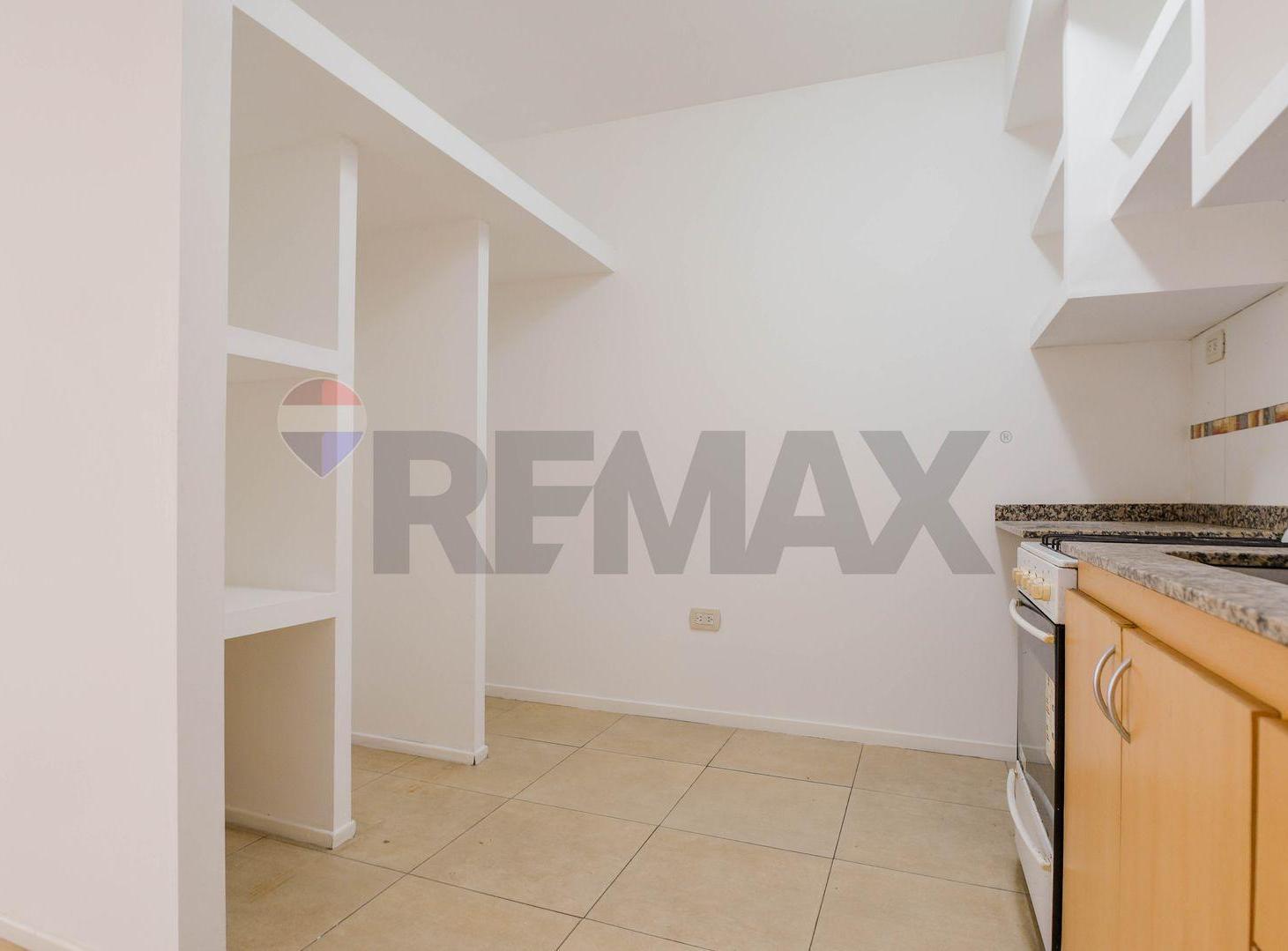 Foto de VENTA DEPTO 2 AMB COCHERA APTO CREDITO VILLA LURO, imagen 5