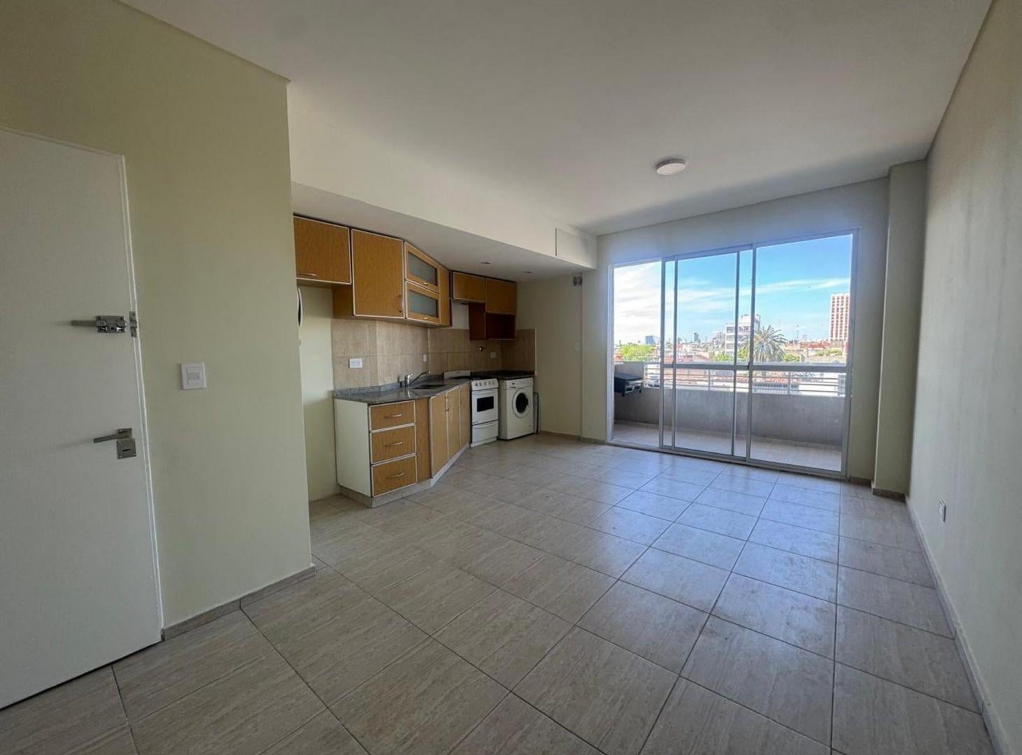 Foto de ALQUILER DPTO 2 AMBIENTES CON BALCÓN – LANUS OESTE, imagen 2