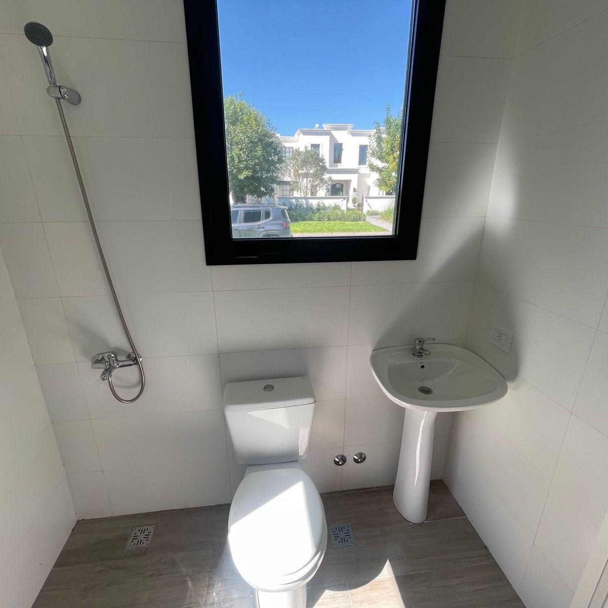 Foto de Casa en Venta con 4 dormitorios a la Laguna en el barrio San Matias, imagen 4