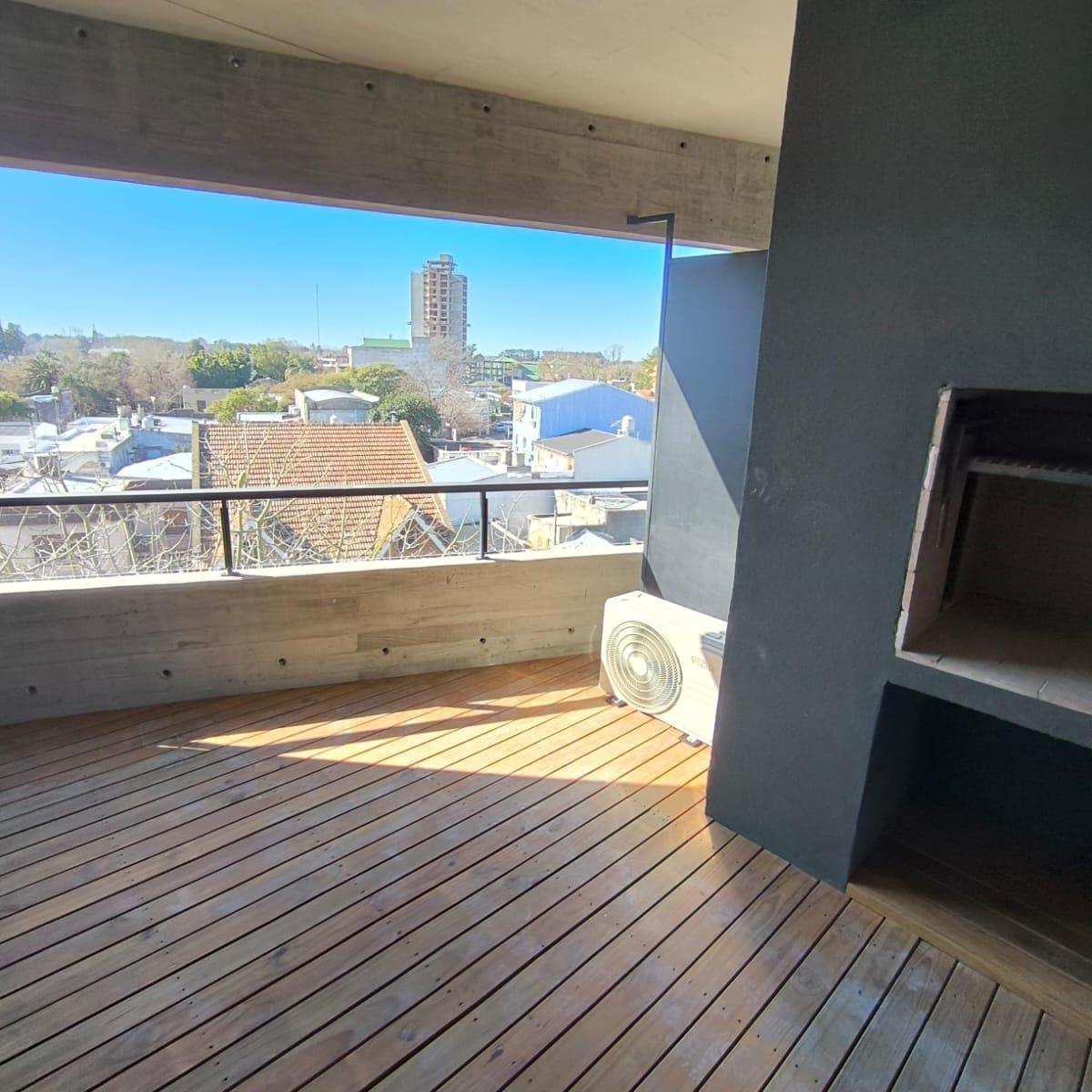 Venta Departamento en Duplex 4 Ambientes Terraza Tigre 1