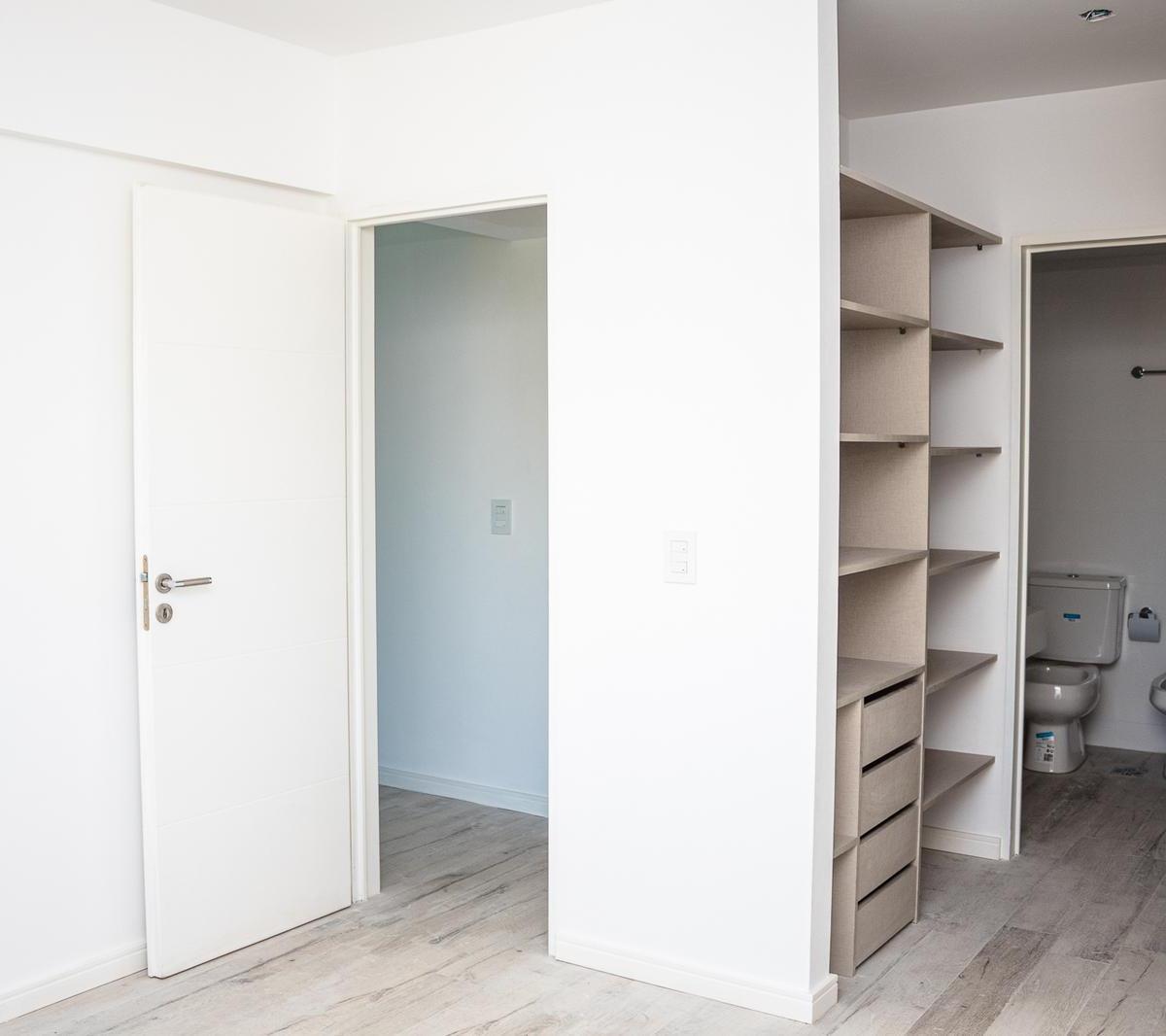 Venta Departamento 3 Ambientes en Tigre 3