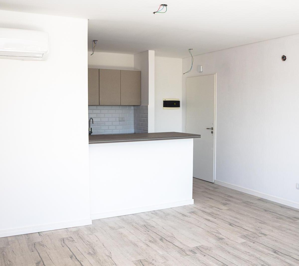 Venta Departamento 3 Ambientes en Tigre 4