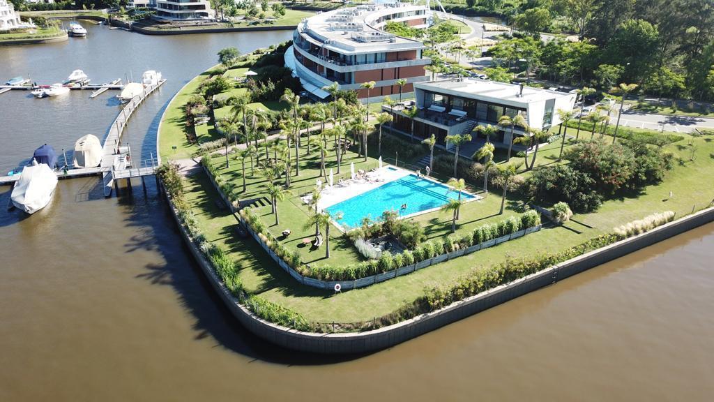 Terreno en YACHT NORDELTA