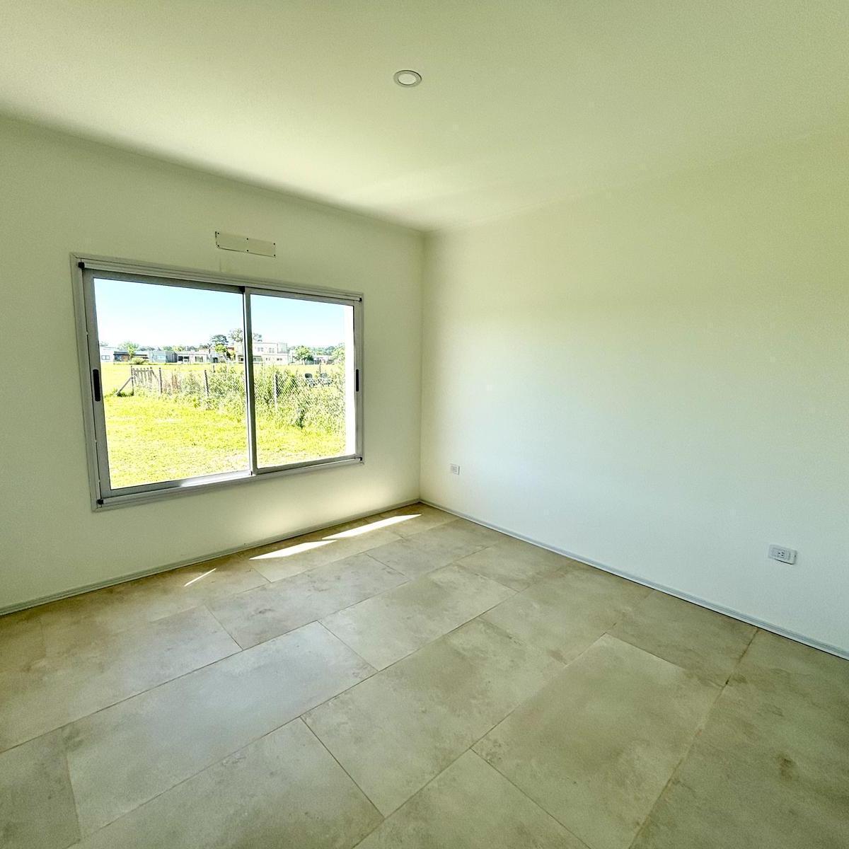 VENTA CASA EN SAN SEBASTIAN AREA 1 - 4 AMBIENTES