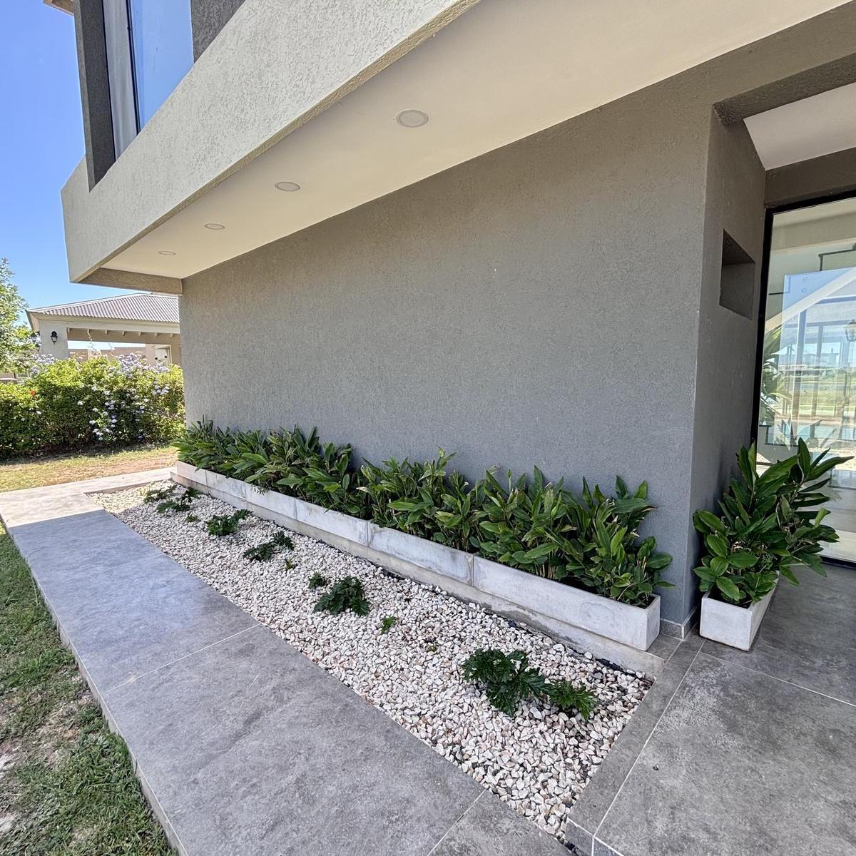 Venta Casa San Sebastián Área 7 - 6 Ambientes a La Laguna 4