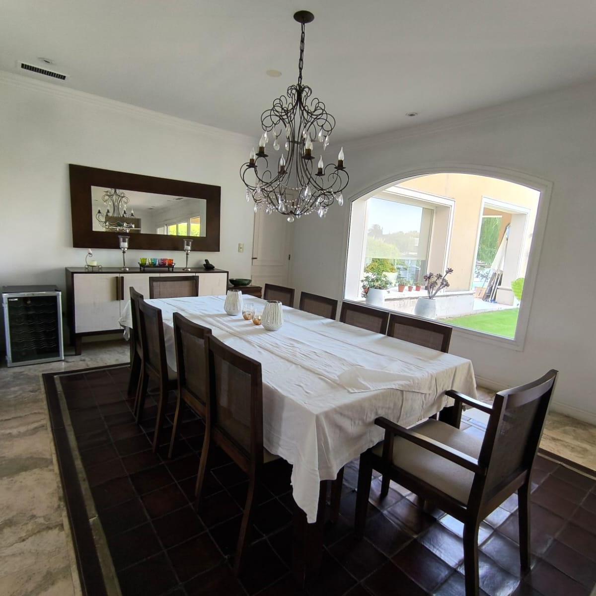 Foto de VENTA DE CASA 7 AMBIENTES A LA LAGUNA CASTORES NORDELTA, imagen 4