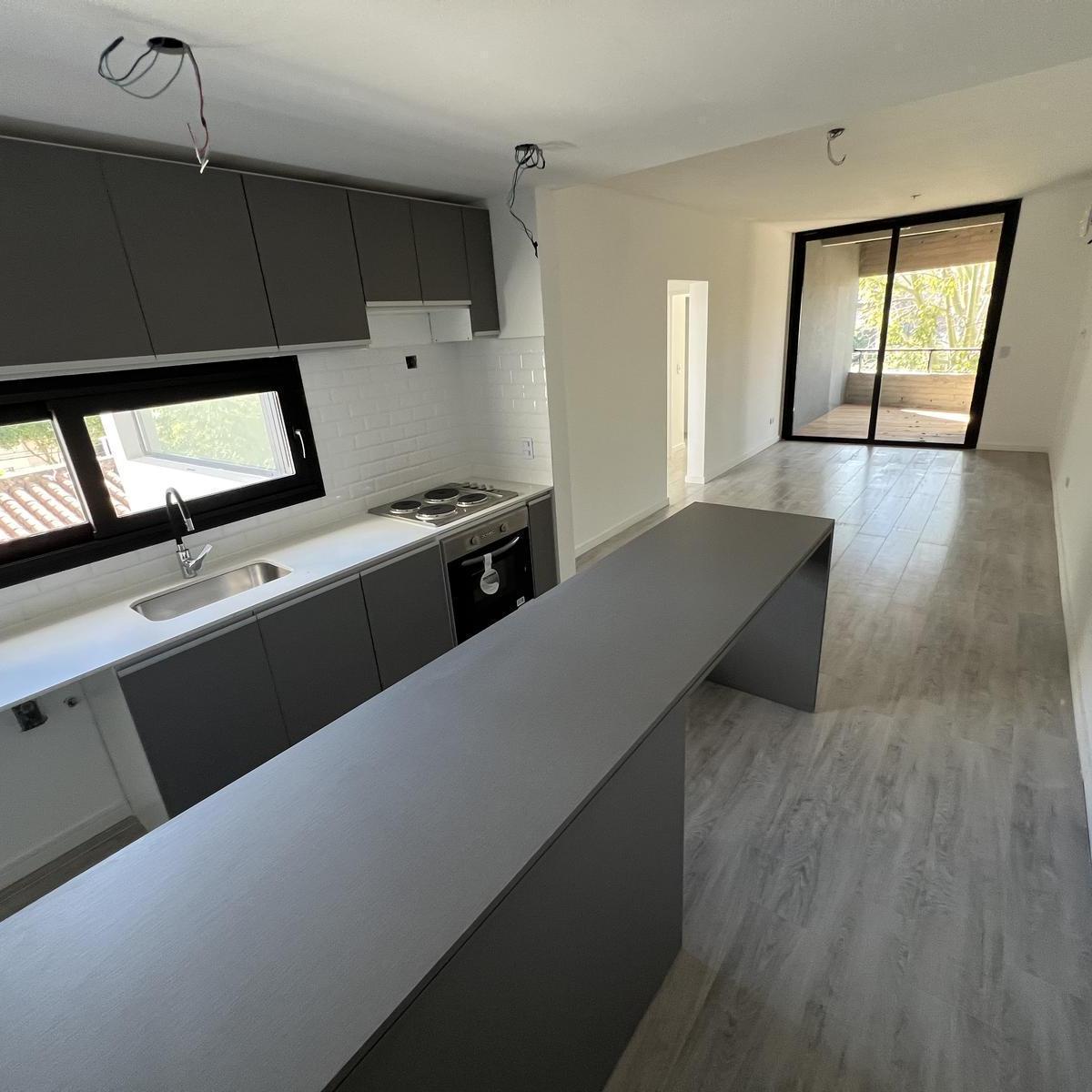Venta Departamento en Duplex 4 Ambientes con Terraza en Tigre 2