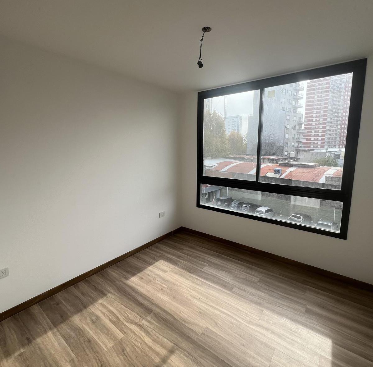 Venta Departamento 3 Ambientes con Vista Abierta en Tigre 4