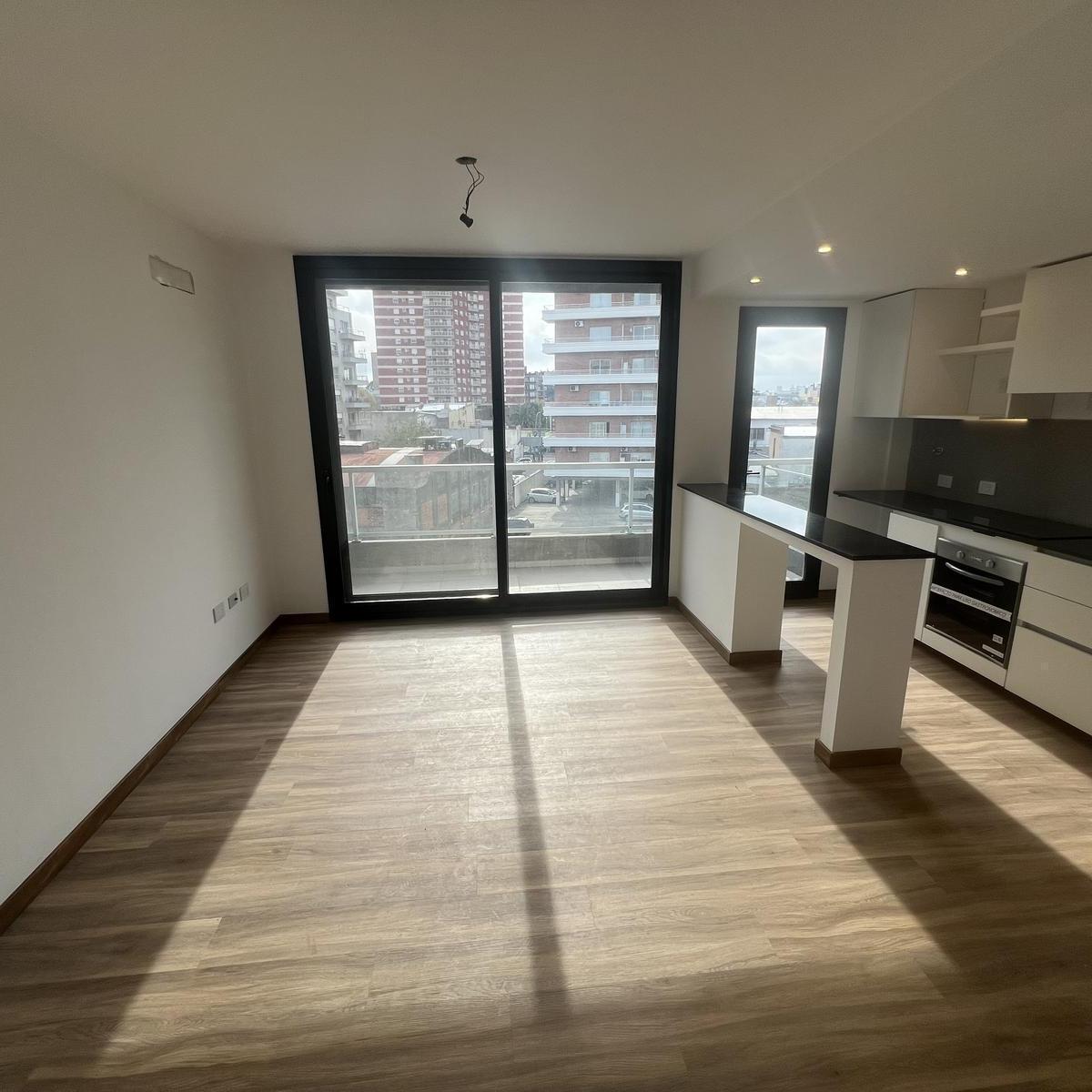Venta Departamento 3 Ambientes Tigre con Cochera y Pileta Amenities Rp 1