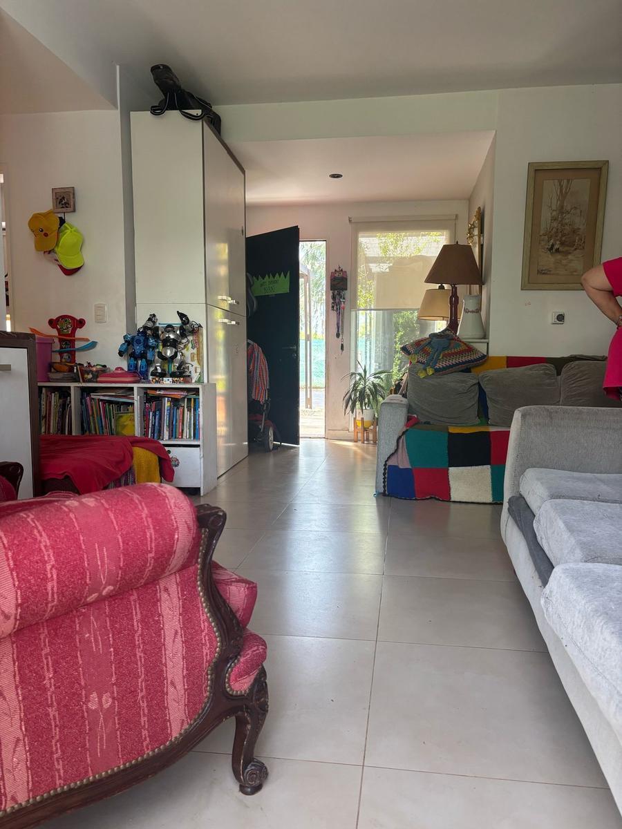 Hermoso Departamento Tipo Casa con Jardín en Venta en Sendero Nordelta