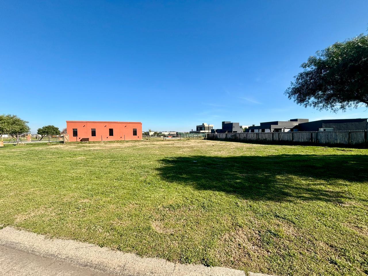 VENTA LOTE SAN SEBASTIAN AREA 11 COD 30