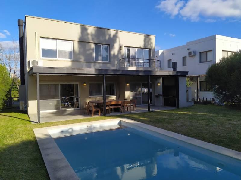 Foto de Venta Casa 3 Dormitorios Impecable en Los Sauces, imagen 4