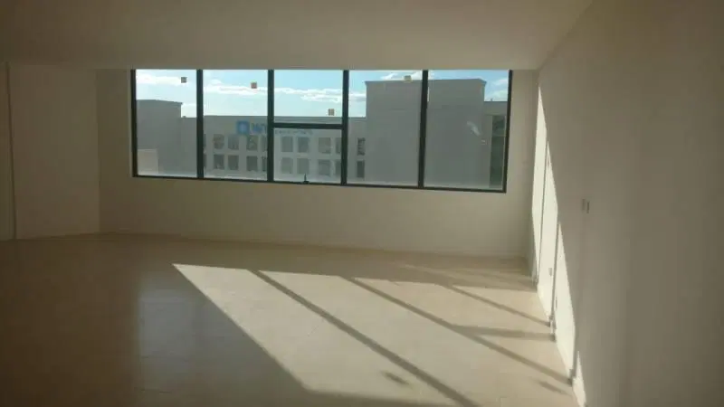 Alquiler oficina Wyndham 85 m2 2