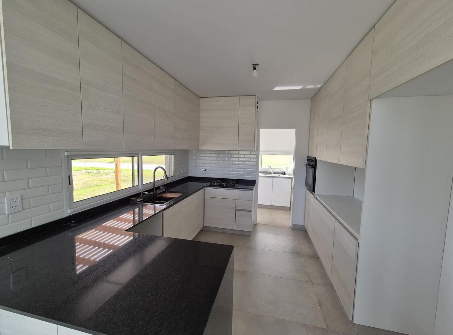 Foto de VENTA CASA 5 AMBIENTES PUERTOS DEL LAGO NATIVAS, imagen 4