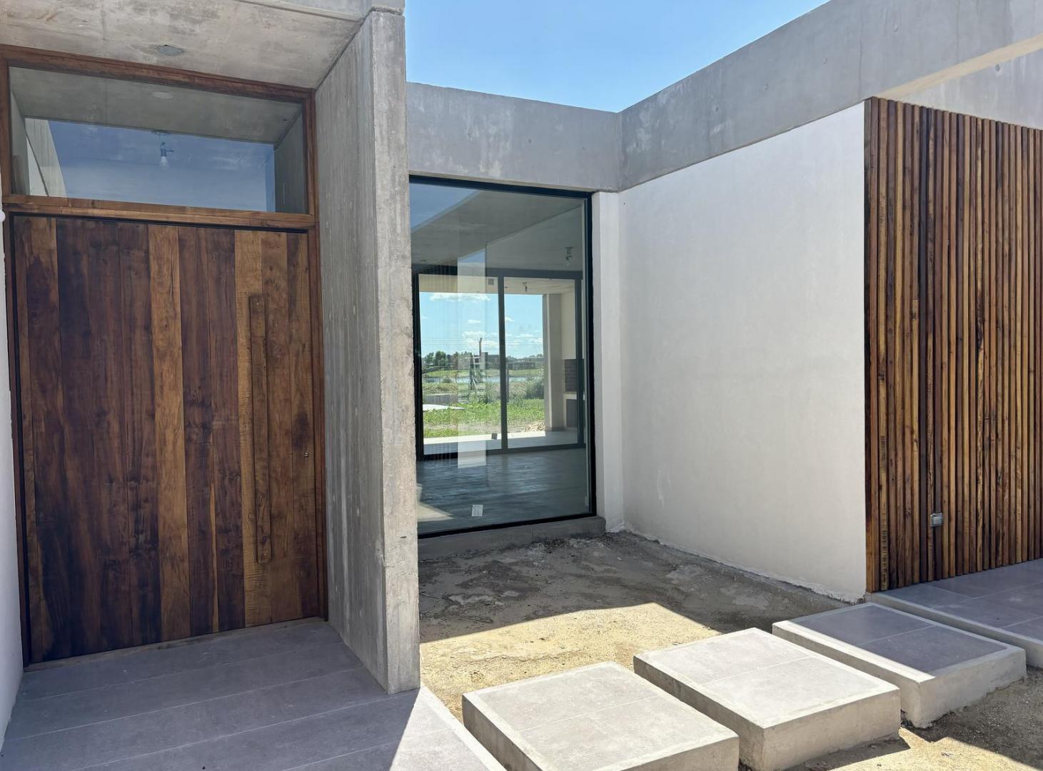 Foto de VENTA CASA SAN SEBASTIAN AREA 10 - 4 AMBIENTES, imagen 2