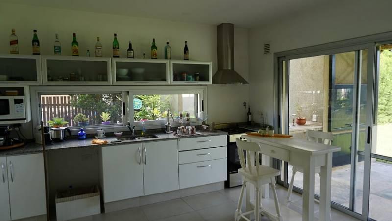 Foto de Alquiler Casa 3 Dormitorios Impecable en Los Sauces, imagen 5