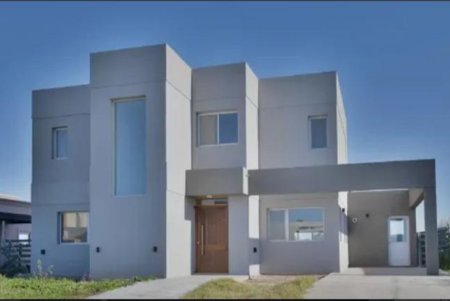 Foto de Venta Casa San Sebastian Area 8 Dos plantas 4 ambientes, imagen 2