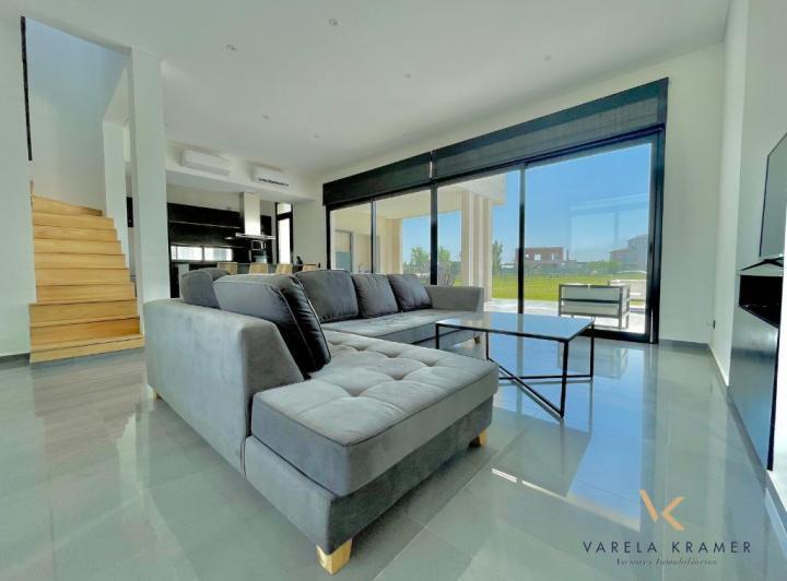 Foto de VENTA CASA SAN SEBASTIAN AREA 11, imagen 4