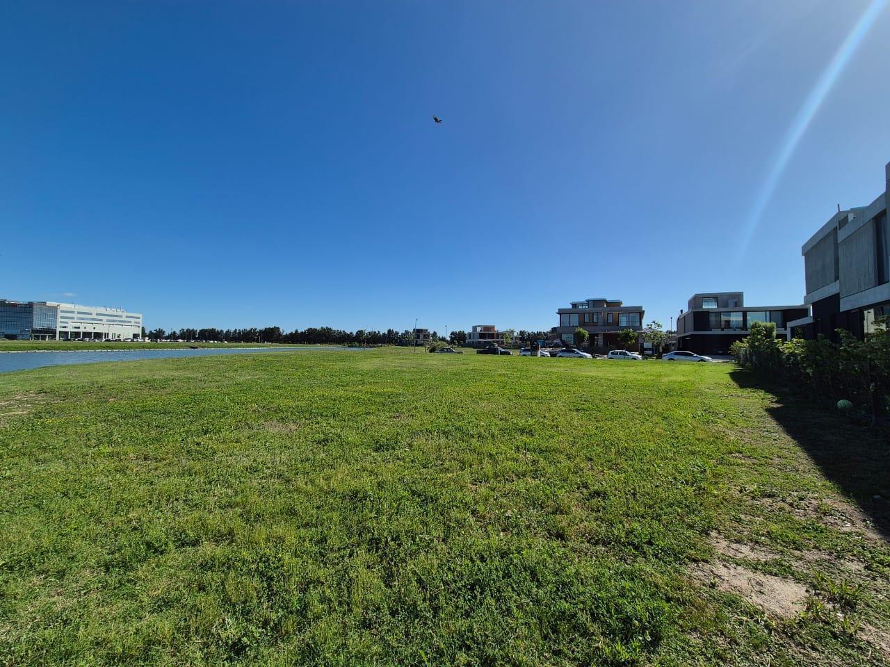 Foto de Venta Terreno Lote en Venta ubicado en Los Puentes 823m2 a la laguna, imagen 5