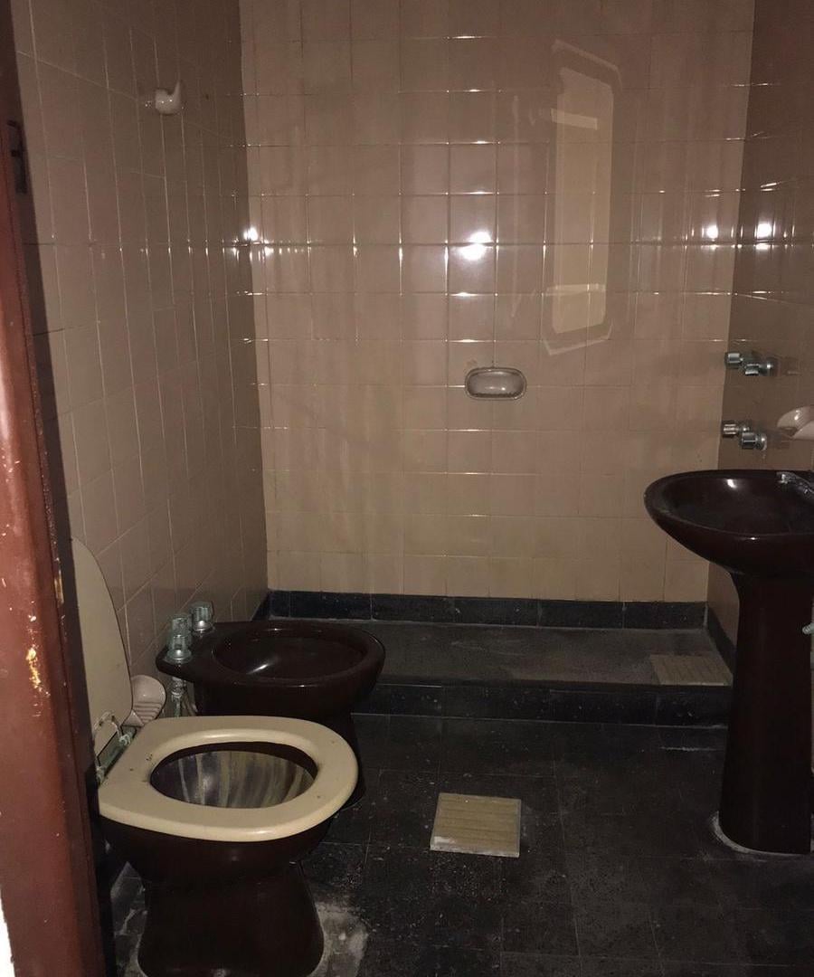 Foto de Venta Casa en Parque Avellaneda, imagen 2